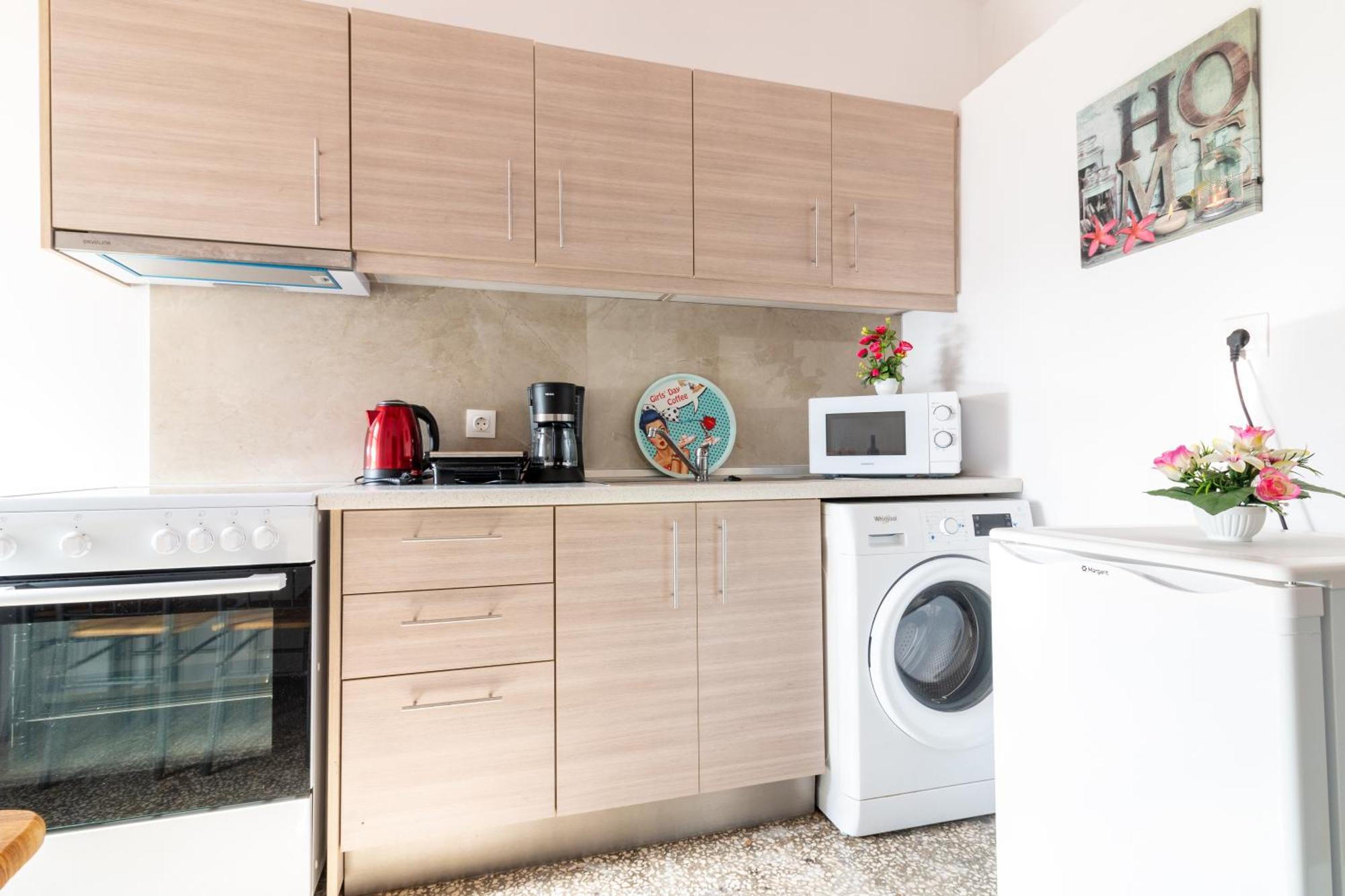 Kathy'S Apartments Rhodes City ภายนอก รูปภาพ